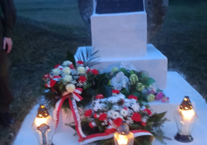 Pomnik poległych w Bujnach