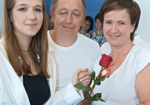 Uczennica z rodzicami