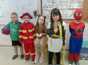 Gwiazdy na szkolnym korytarzu